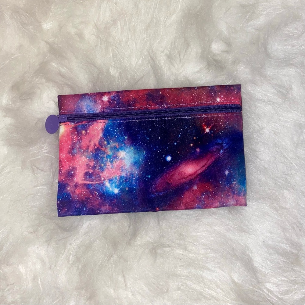IPSY makeup bag